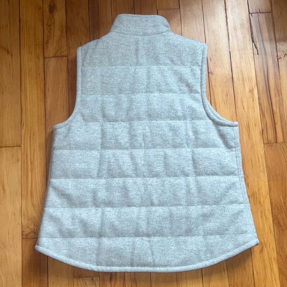 Craft and Barrow Gray Vest - Picture 2 of 6